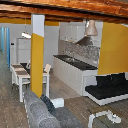 Apartma Majdas Loka pri Mengsu