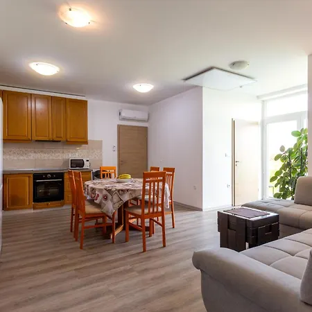 Апартаменты Apartma Majdas *