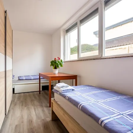 Апартаменты Apartma Majdas Loka pri Mengsu