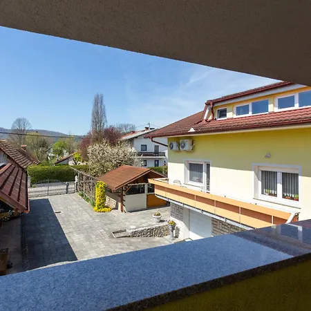 Apartma Majdas * Loka pri Mengsu